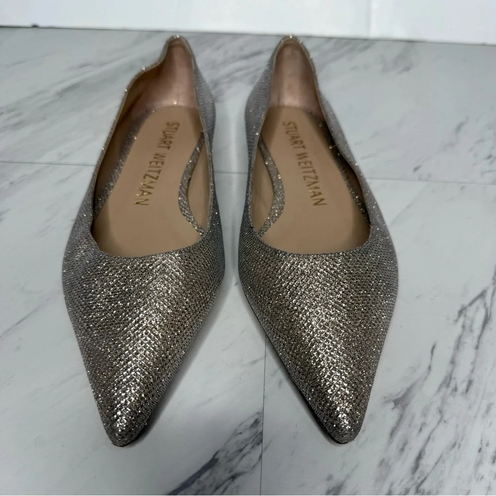 Stuart Weitzman Pointy Toe Gold Sliver Glitter Flat 8B